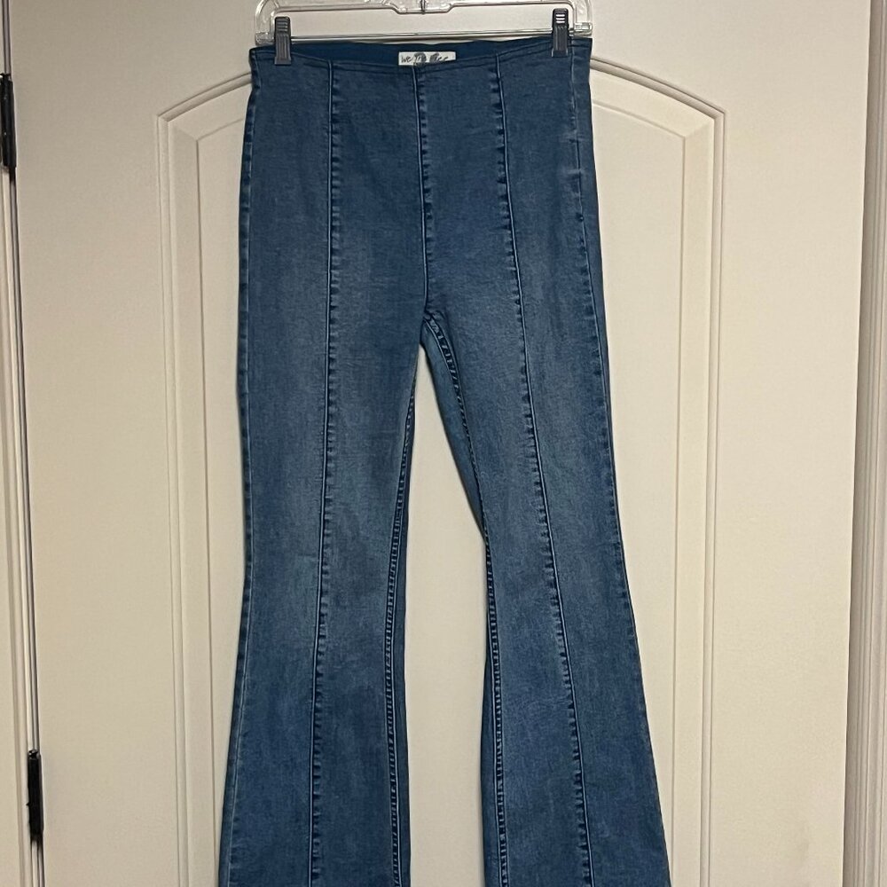 We The Free People Pull On Flare Jeans Size 26 Bell Bottoms Blue Denim Boho